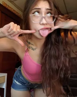 Lana_Kane / Halfbredxbarbie / Nofacechicagogirl / lanakanexxx / laura__es__ nude photo #0026