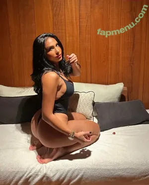  nude photo #0005