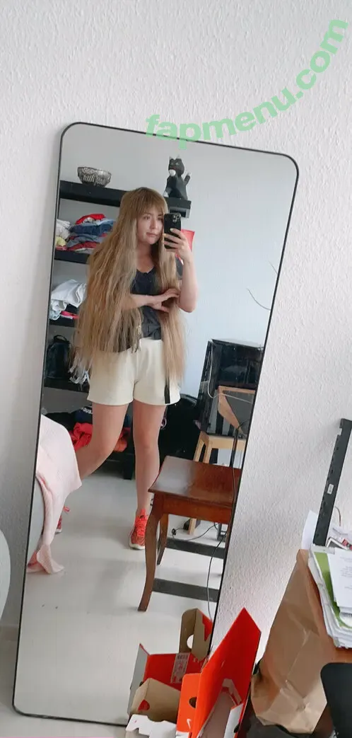 lanternluder nude photo #0023 (reel)