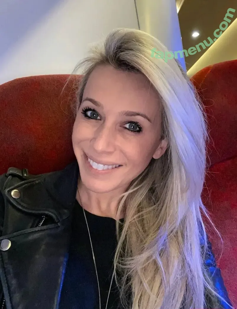 Lara Lewington nude photo #0065 (laralewlew)
