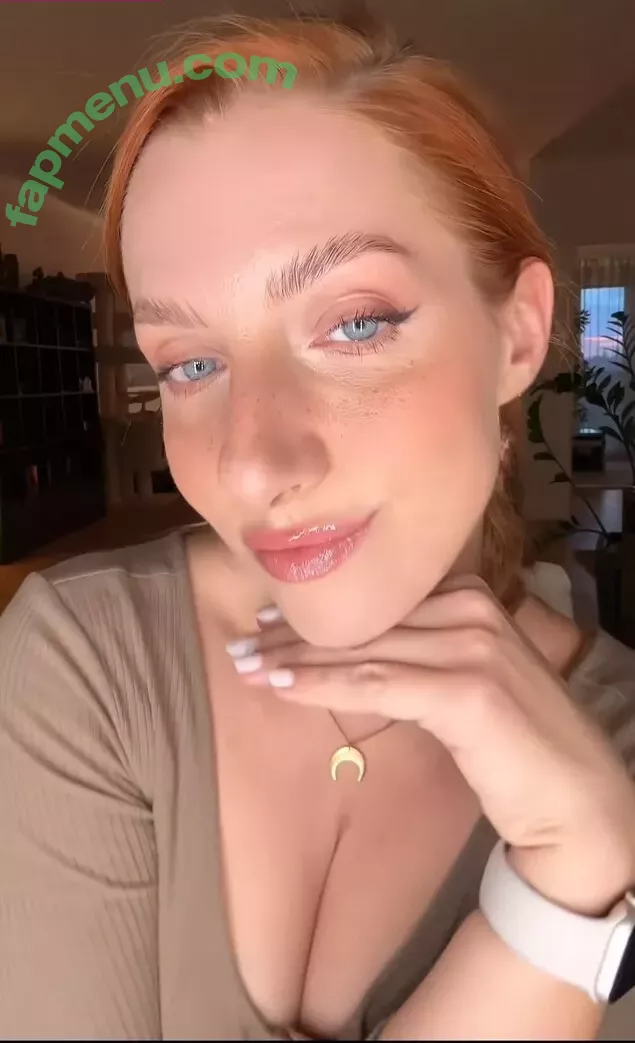 Lara Loft nude photo #0542 (Lara_Loft / laraloft / sarahtoninx9_)