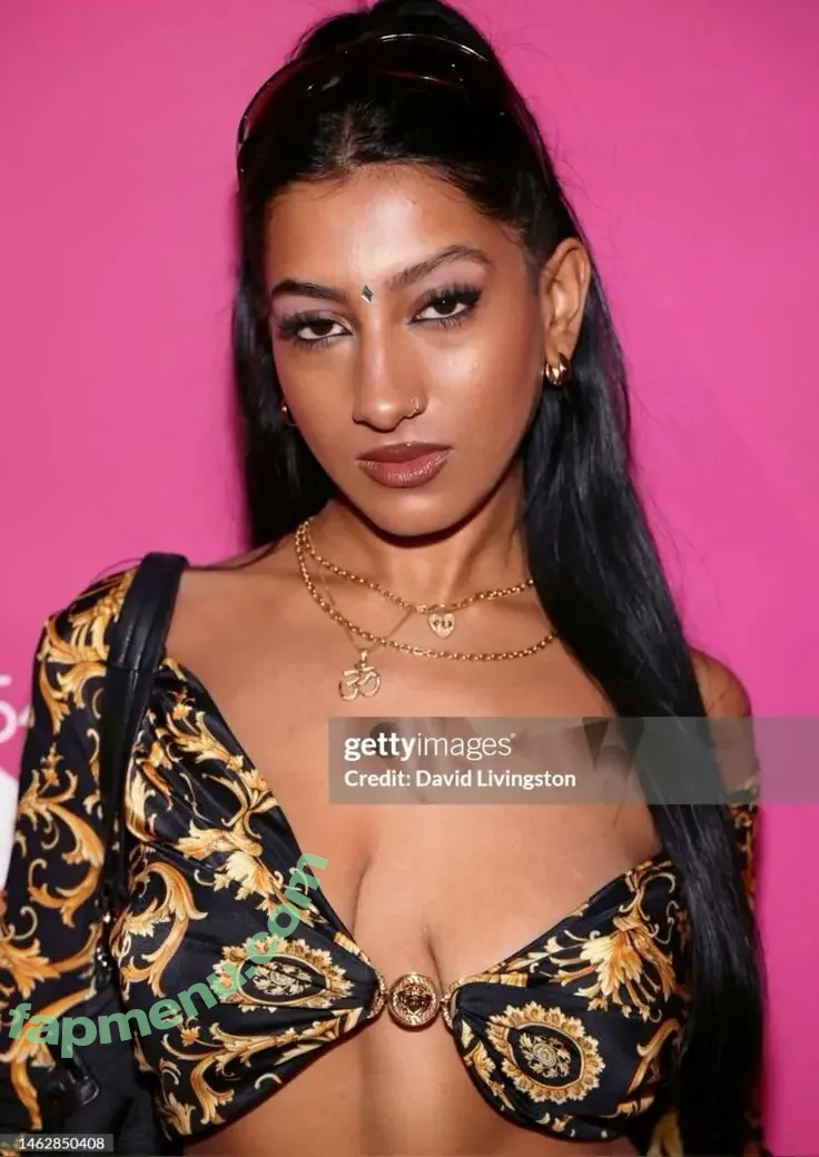 Lara Raj nude photo #0073 (lararajj / memberKATSEYE)