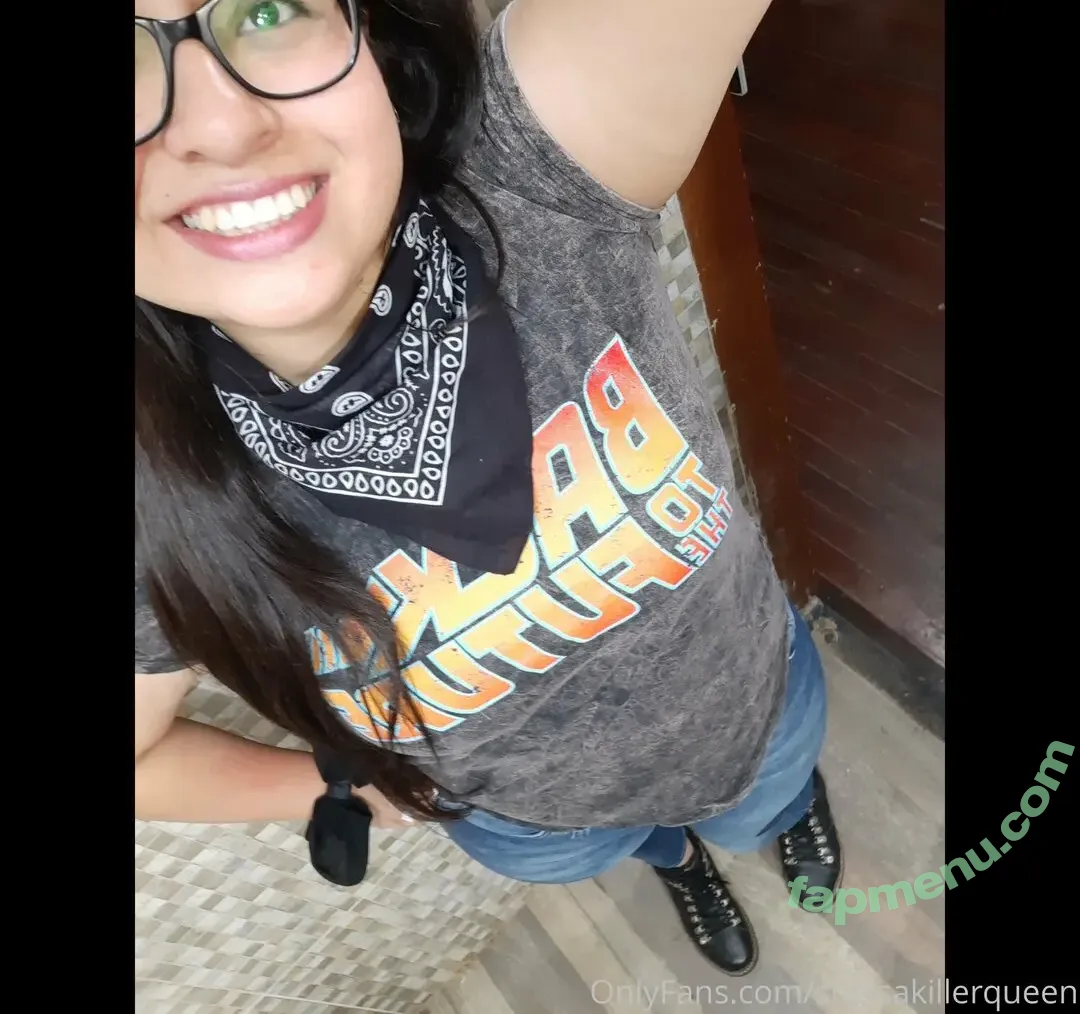 laraboxxx nude photo #0008 (laraboxx)