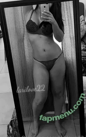 larilove22 / telariloveph nude photo #0014