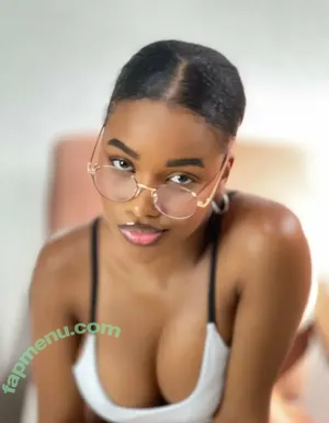Larissa Siilva / larissa.siilva / larissasilva_xo nude photo #0023