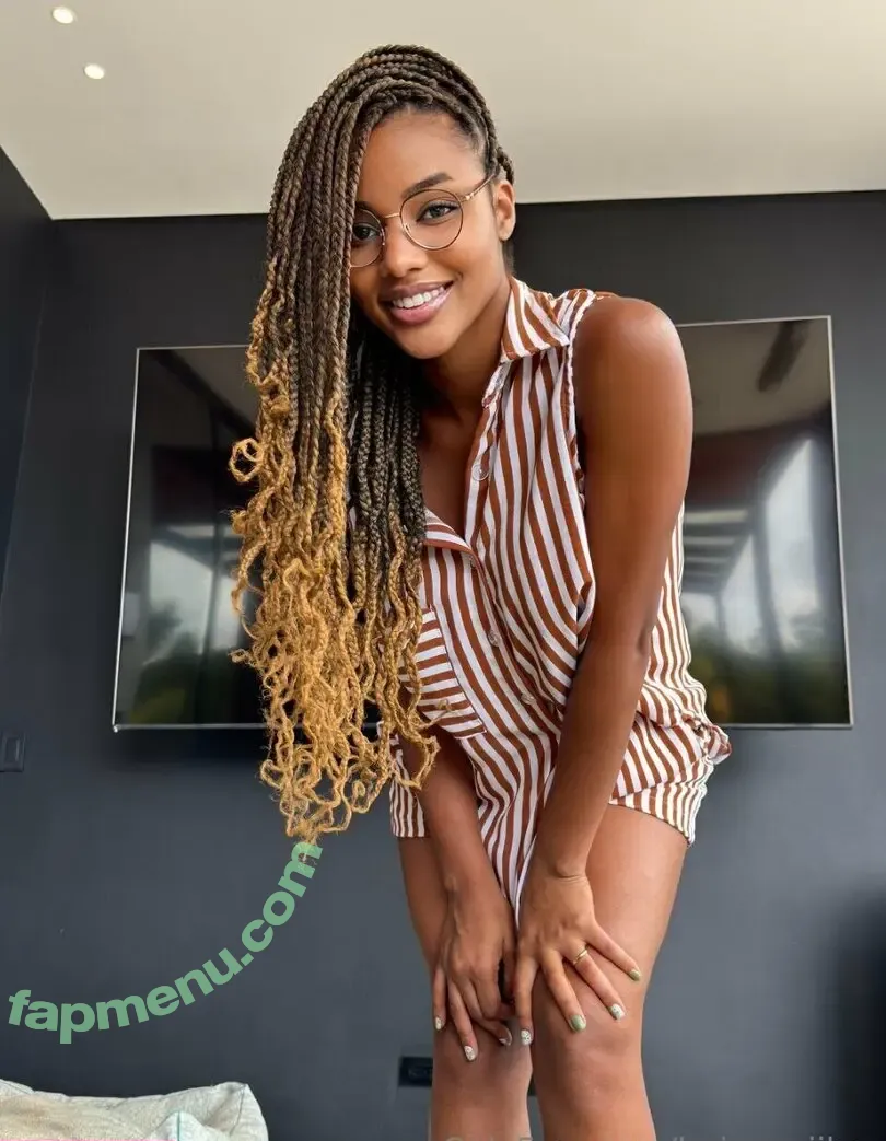 Larissa Siilva nude photo #0052 (larissa.siilva / larissasilva_xo)