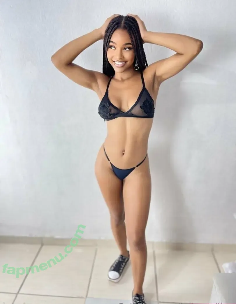 Larissa Siilva nude photo #0062 (larissa.siilva / larissasilva_xo)