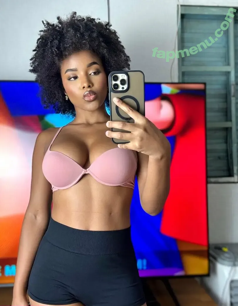 Larissa Siilva nude photo #0119 (larissa.siilva / larissasilva_xo)