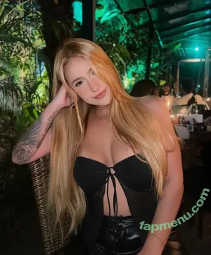 Lariws / lara.lane nude photo #0026