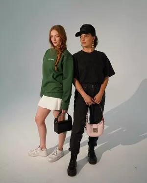 Larsen Thompson / larsenthompson nude photo #0412
