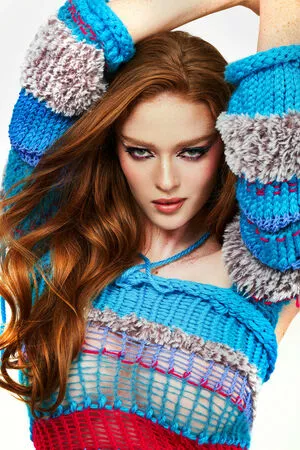 Larsen Thompson / larsenthompson nude photo #0538