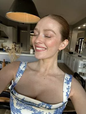 Larsen Thompson / larsenthompson nude photo #0543