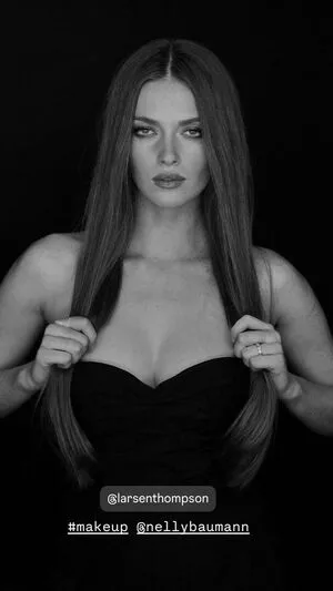Larsen Thompson / larsenthompson nude photo #0712