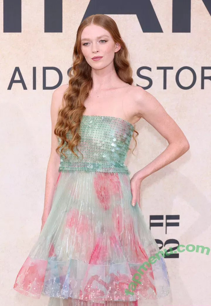 Larsen Thompson nude photo #0137 (larsenthompson)