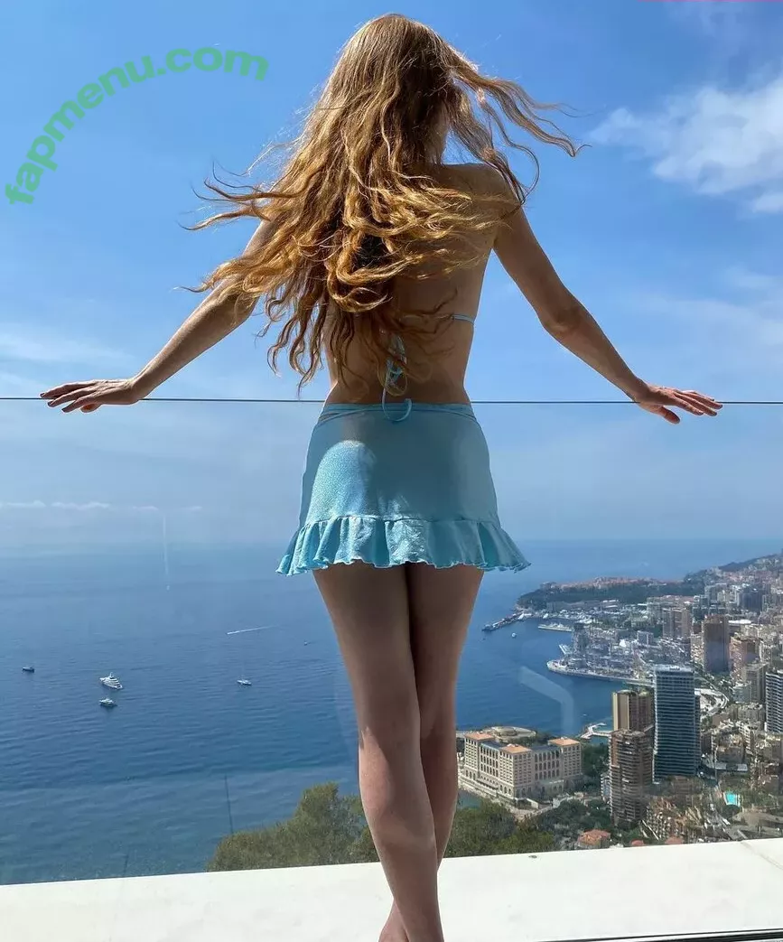 Larsen Thompson nude photo #0150 (larsenthompson)