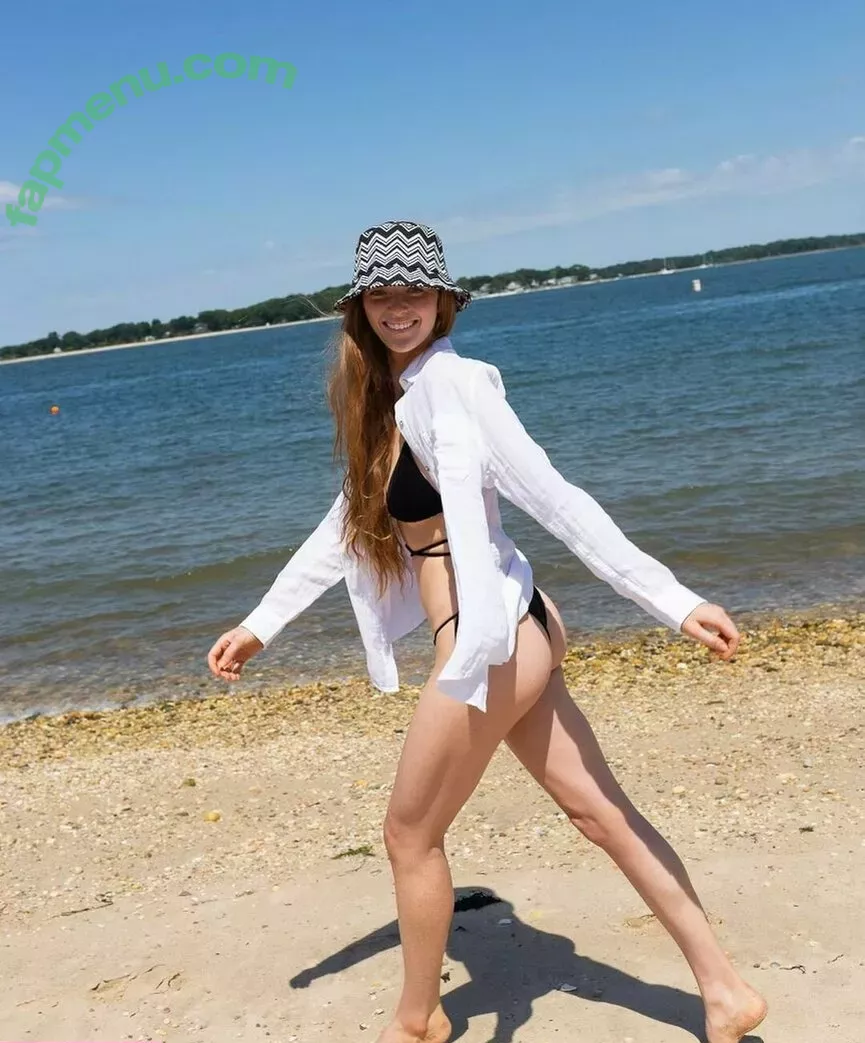Larsen Thompson nude photo #0192 (larsenthompson)