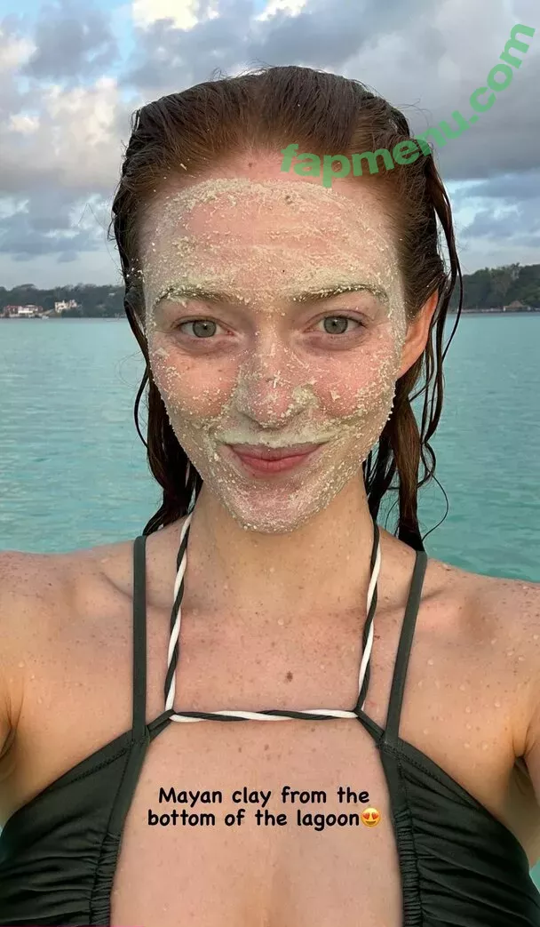 Larsen Thompson nude photo #0286 (larsenthompson)
