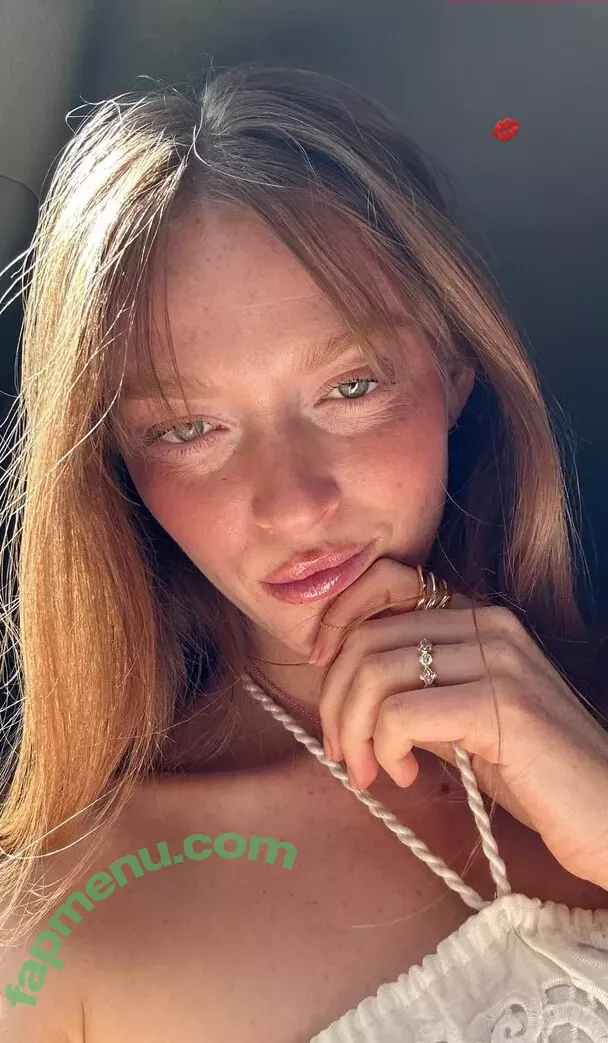 Larsen Thompson nude photo #0670 (larsenthompson)