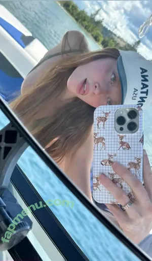 Larsen Thompson / larsenthompson nude photo #1053