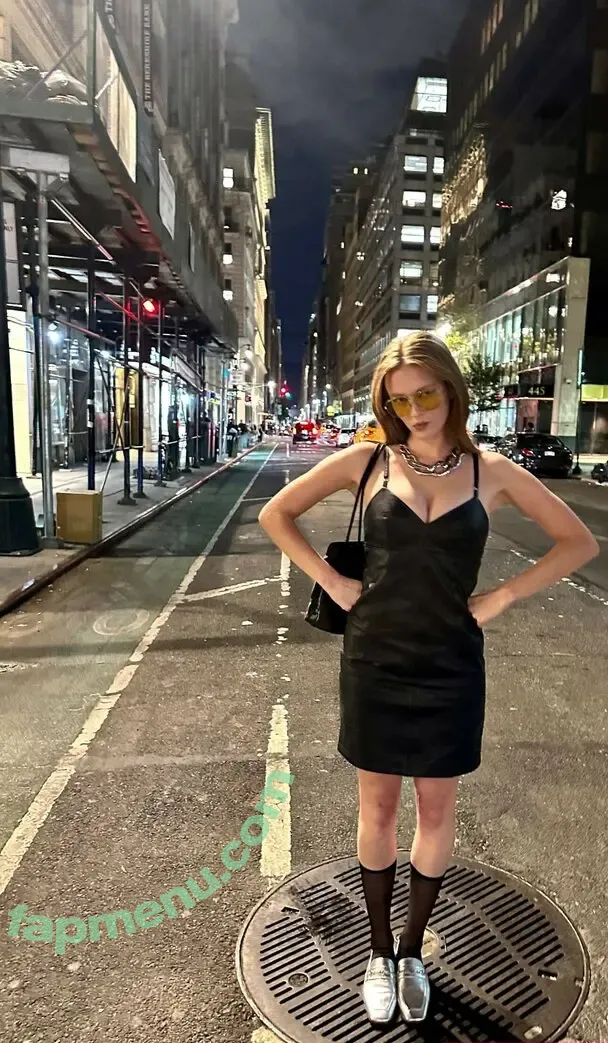 Larsen Thompson nude photo #1045 (larsenthompson)