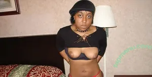  nude photo #0009