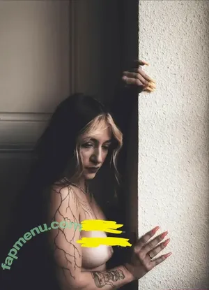 Lau-r98 / LAURINNE / laur98 nude photo #0007