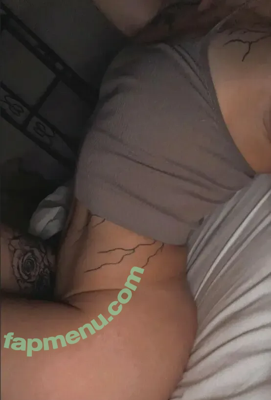 Lau-r98 nude photo #0013 (LAURINNE / laur98)