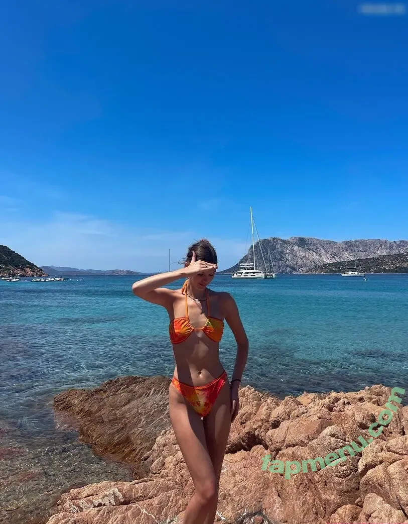Laura Offermann nude photo #0022 (laura.o2003)
