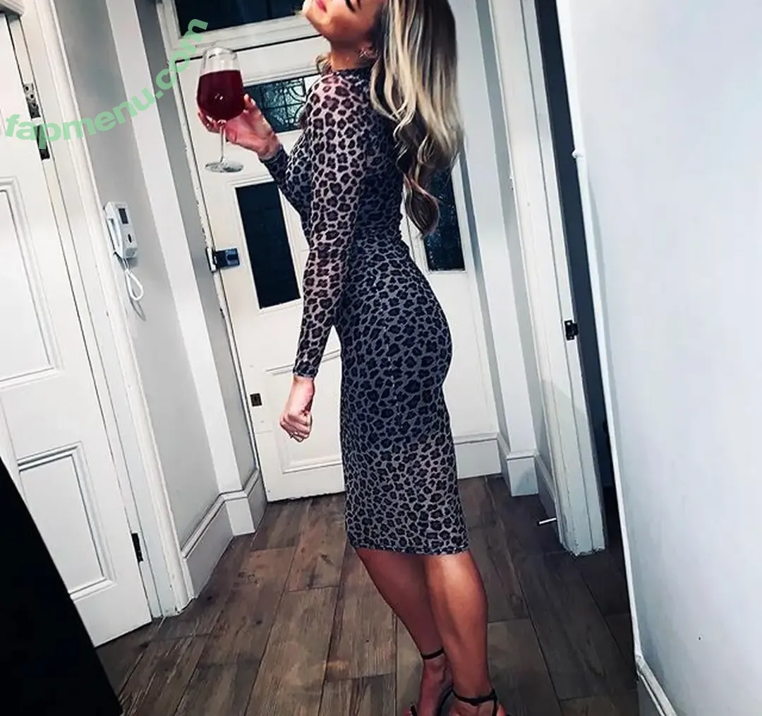 Laura Woods nude photo #0125 (laurawoodsy)