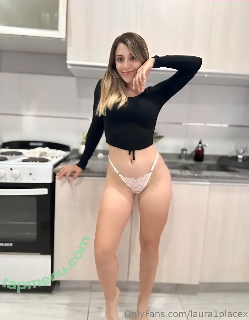 laura1placex nude photo #0013 (laura1placex)