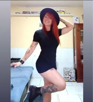 lauratavora / gabyguterres2021 / umapave nude photo #0051