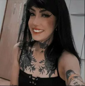 lauratavora / gabyguterres2021 / umapave nude photo #0090