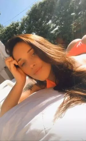 lauratavora / gabyguterres2021 / umapave nude photo #0128