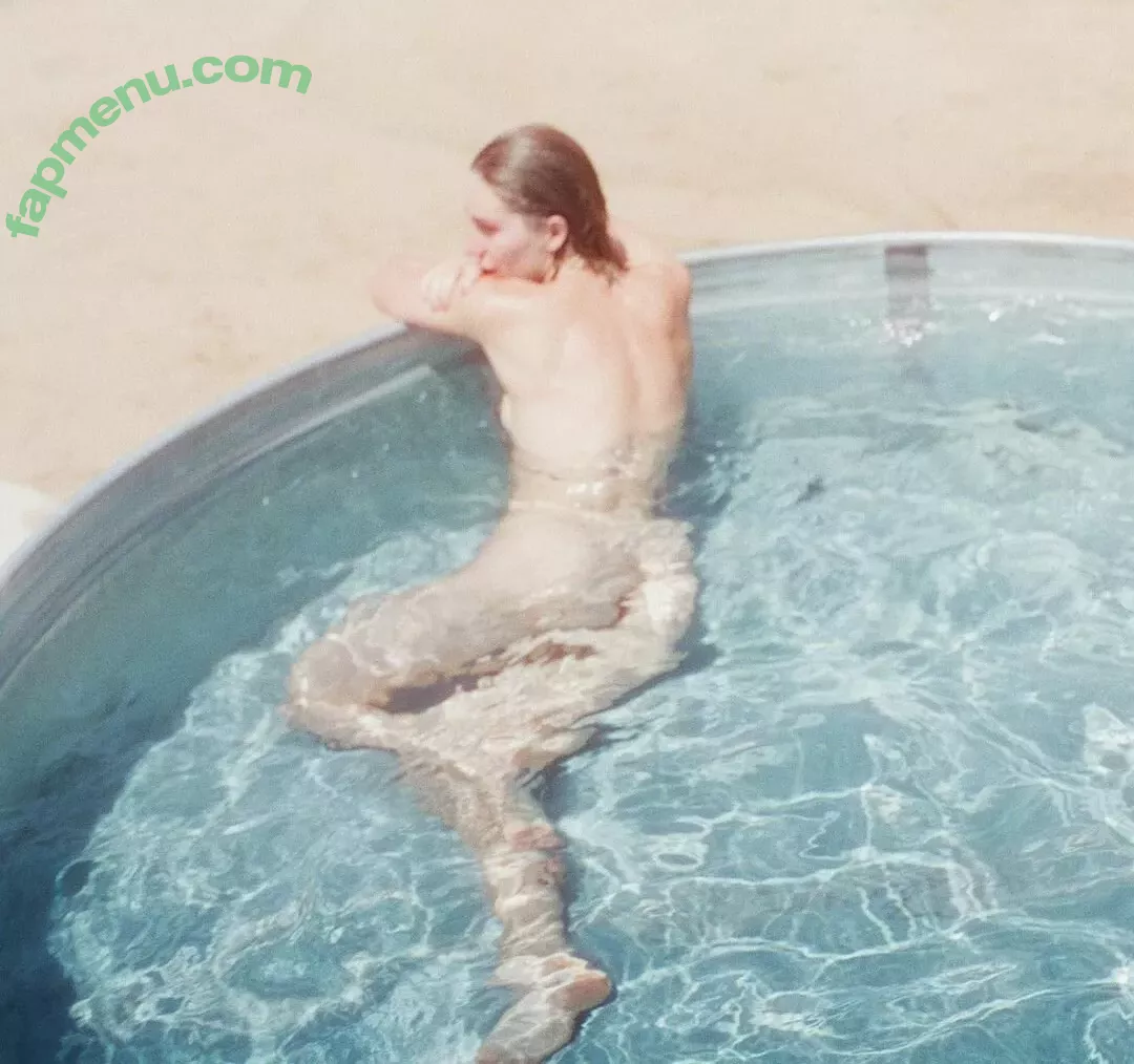 Lauren Bonner nude photo #0125 (laurenbonnerofficial / laurenybonner)