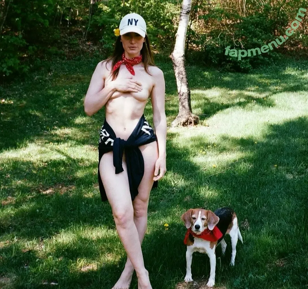 Lauren Bonner nude photo #0356 (laurenbonnerofficial / laurenybonner)