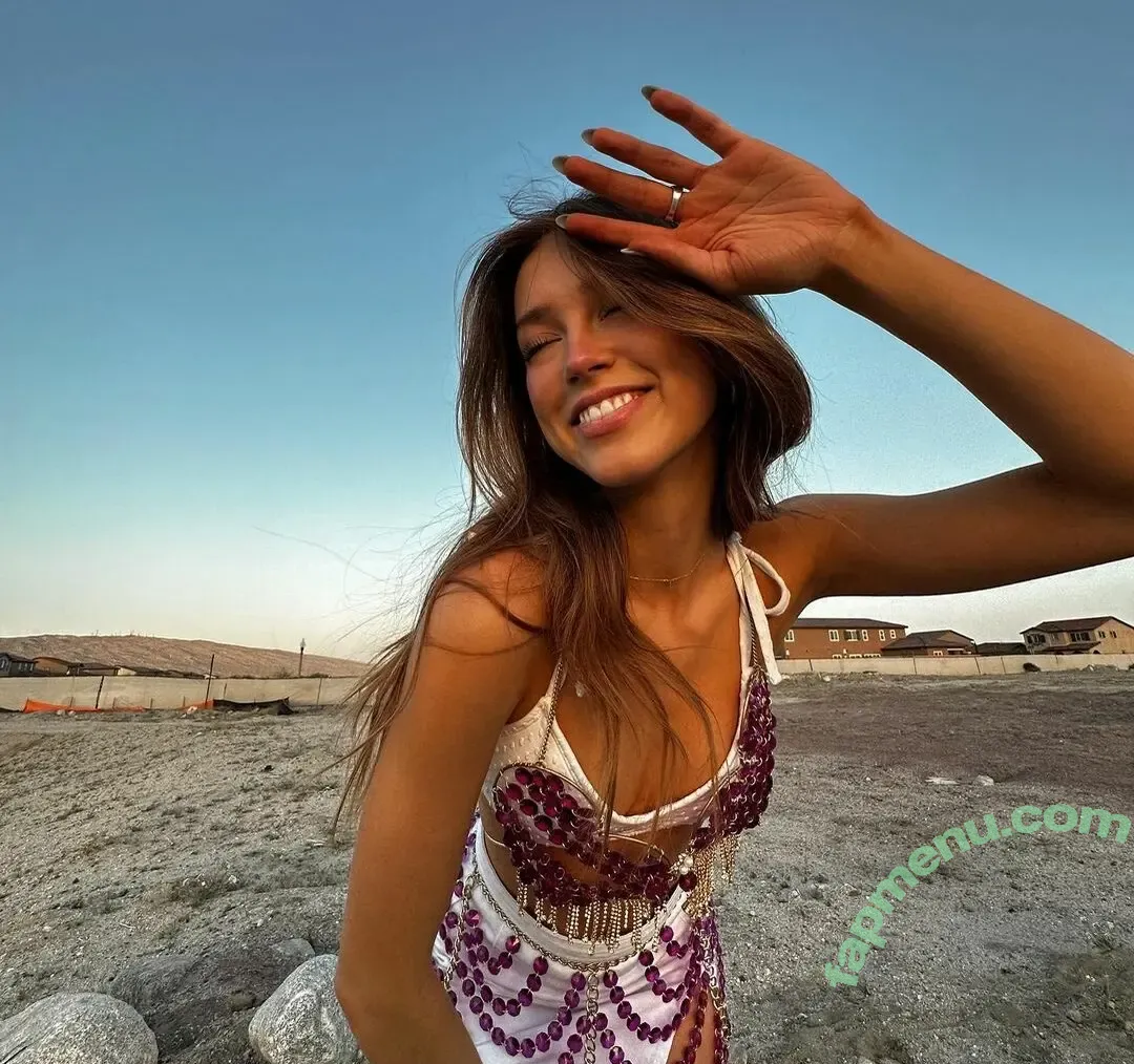 Lauren Cantrell nude photo #0051 (lauren.cantrell)