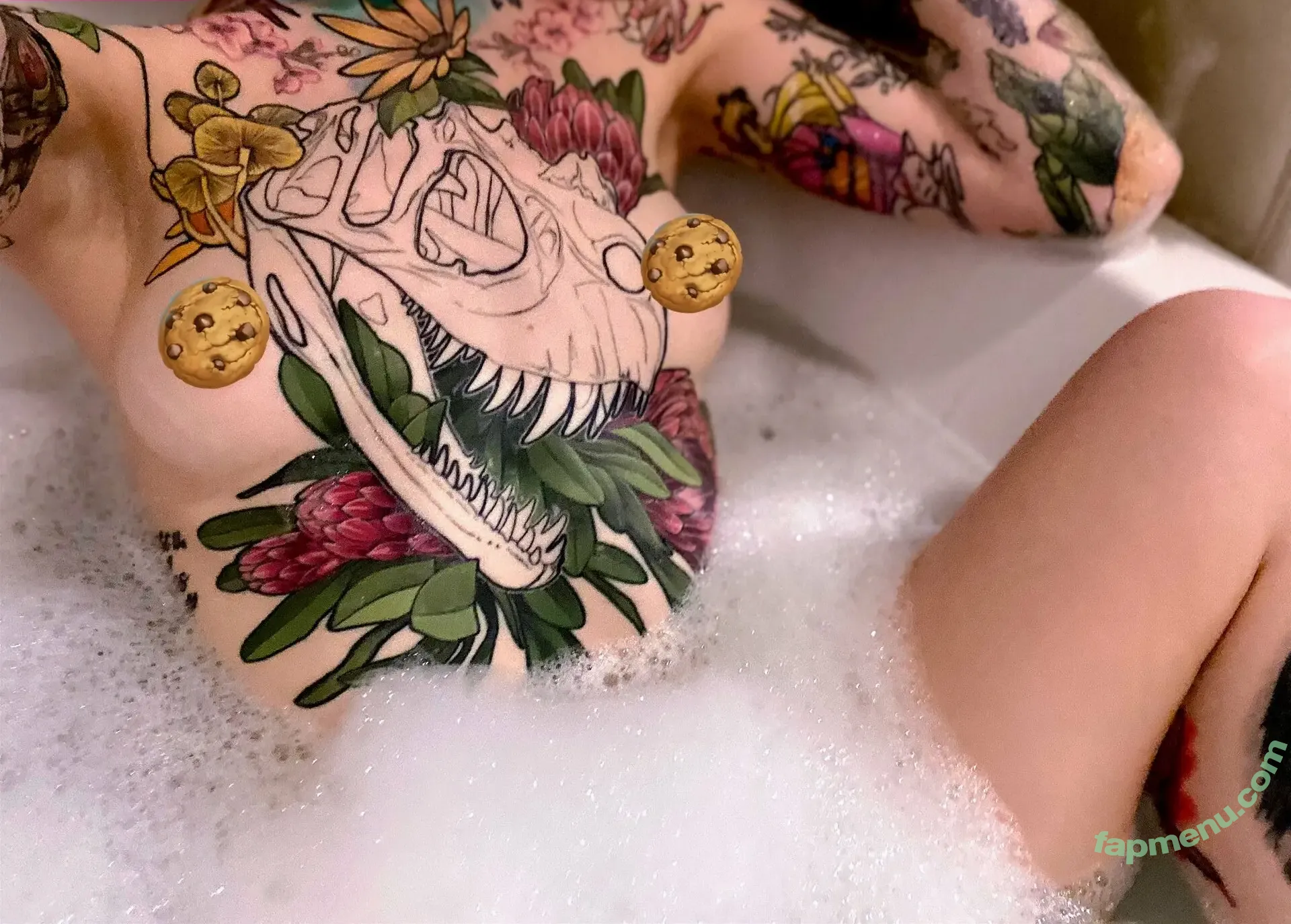Lauren Granger nude photo #0005 (granger_danger / grangertattoos / laurengruns)