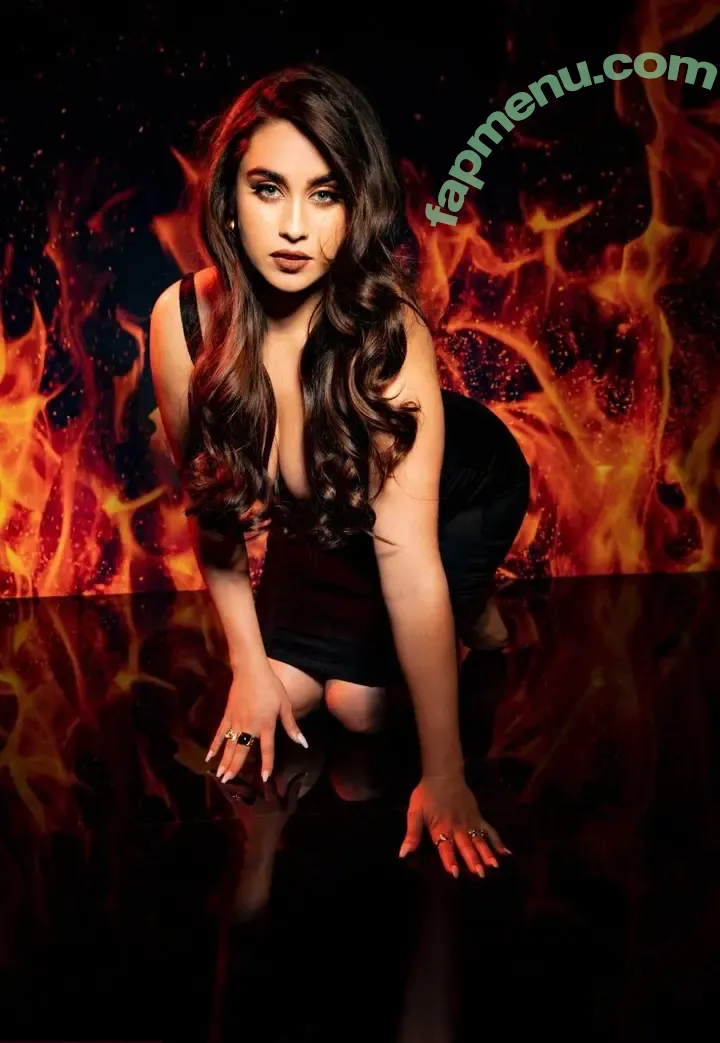 Lauren Jauregui nude photo #0016 (laurenjauregui)