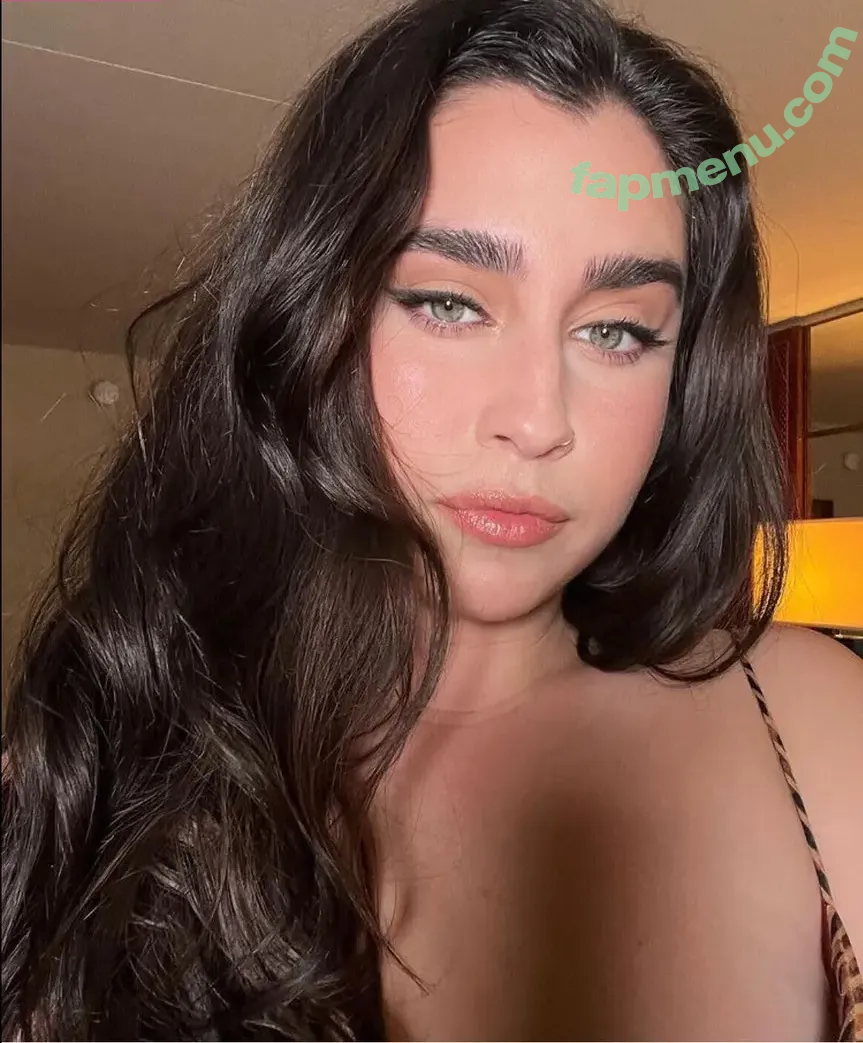 Lauren Jauregui nude photo #0026 (laurenjauregui)