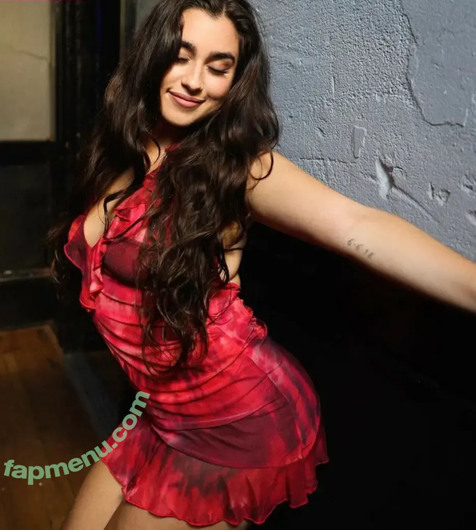 Lauren Jauregui nude photo #0094 (laurenjauregui)