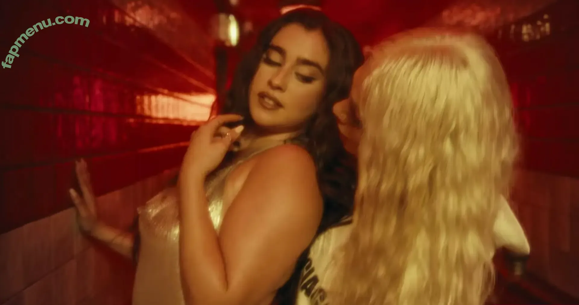 Lauren Jauregui nude photo #0196 (laurenjauregui)