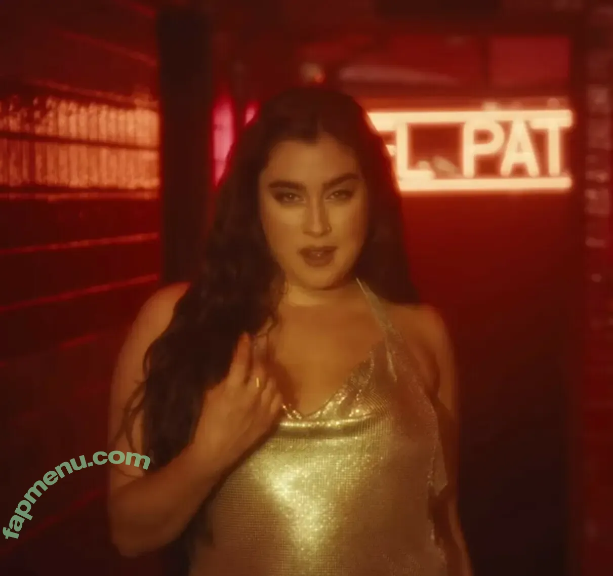 Lauren Jauregui nude photo #0205 (laurenjauregui)