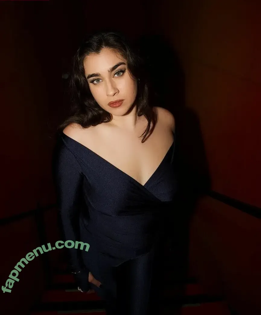 Lauren Jauregui nude photo #0363 (laurenjauregui)