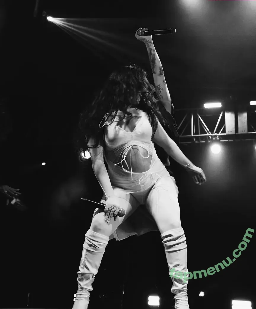 Lauren Jauregui nude photo #0377 (laurenjauregui)