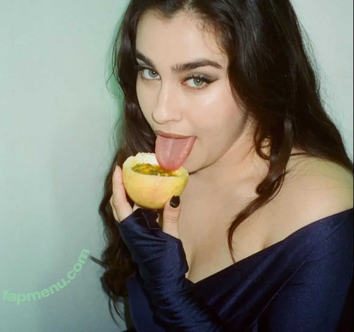 Lauren Jauregui nude photo #0402 (laurenjauregui)