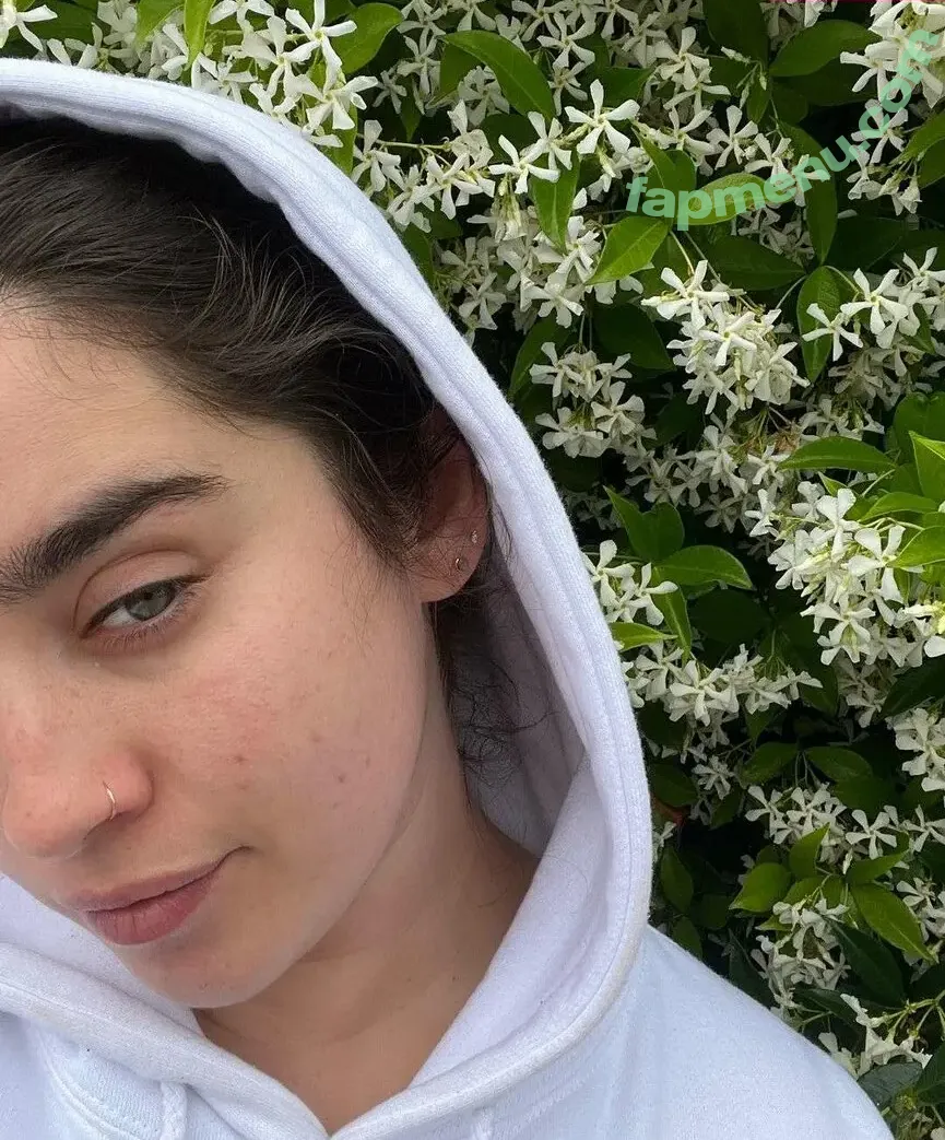 Lauren Jauregui nude photo #0432 (laurenjauregui)