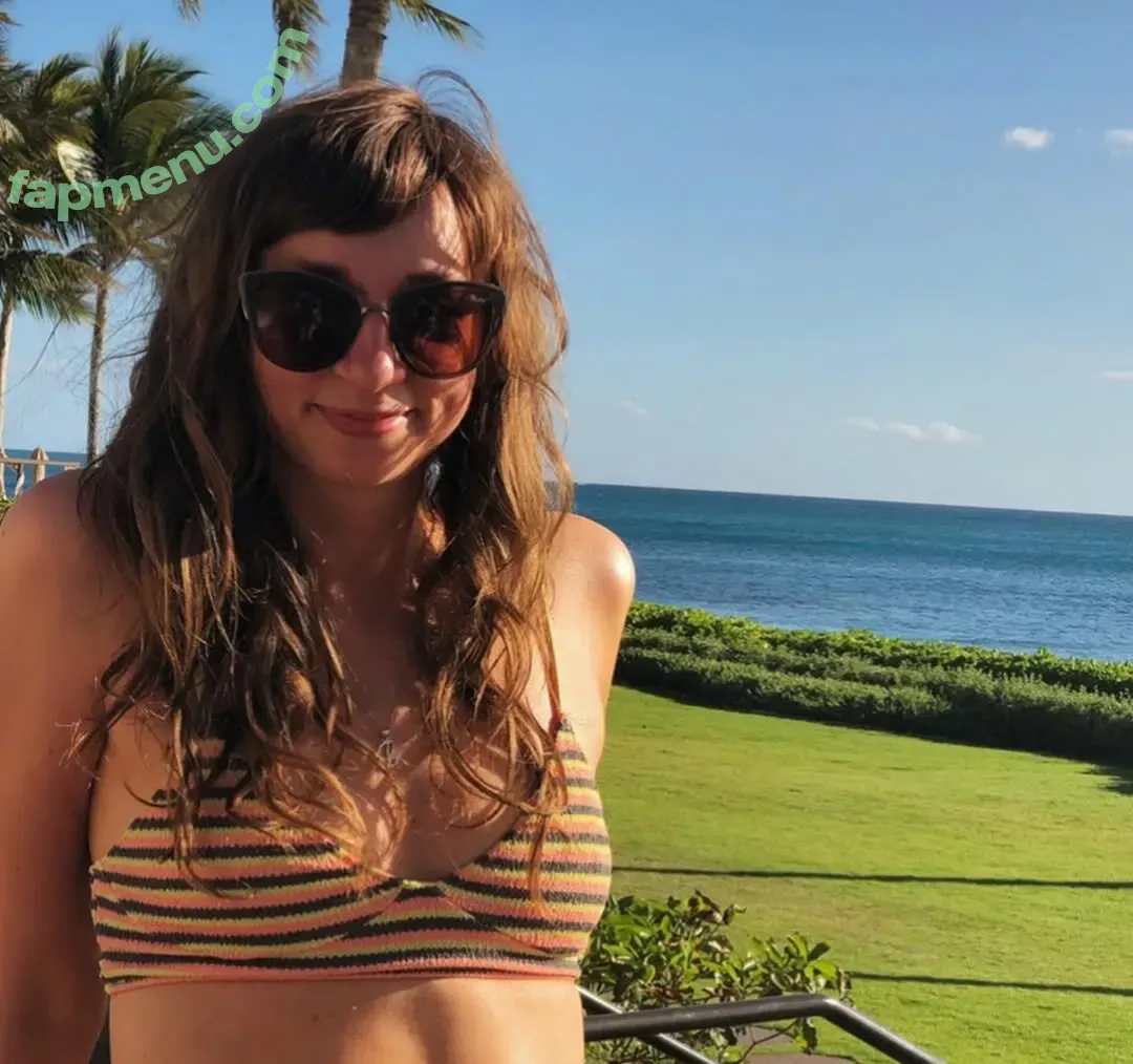 Lauren Lapkus nude photo #0061 (laurenlapkus)