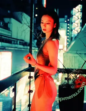 Lauren Tsai / laurentsai nude photo #0400