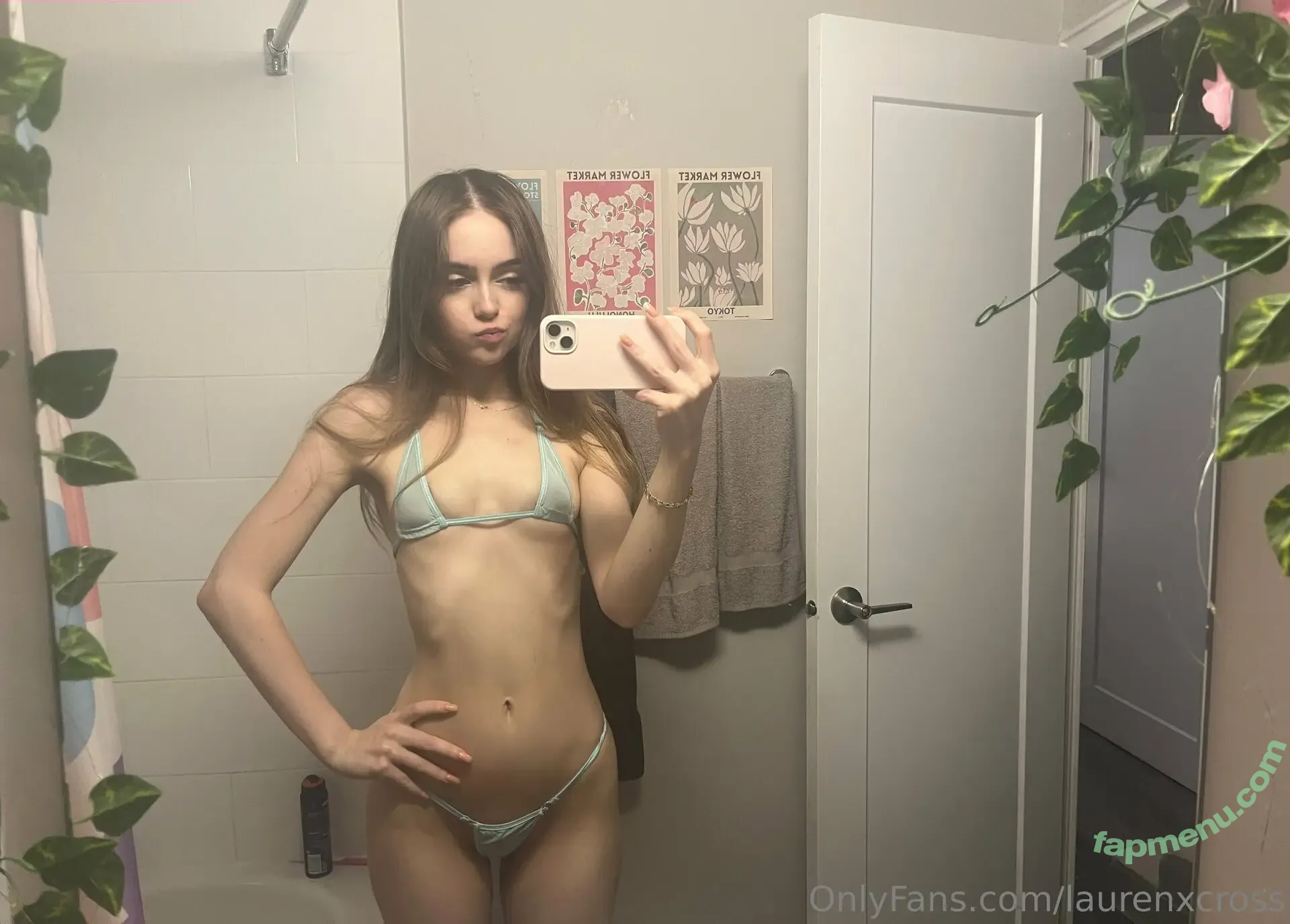 laurenxcross nude photo #0394 (laurenxcros)