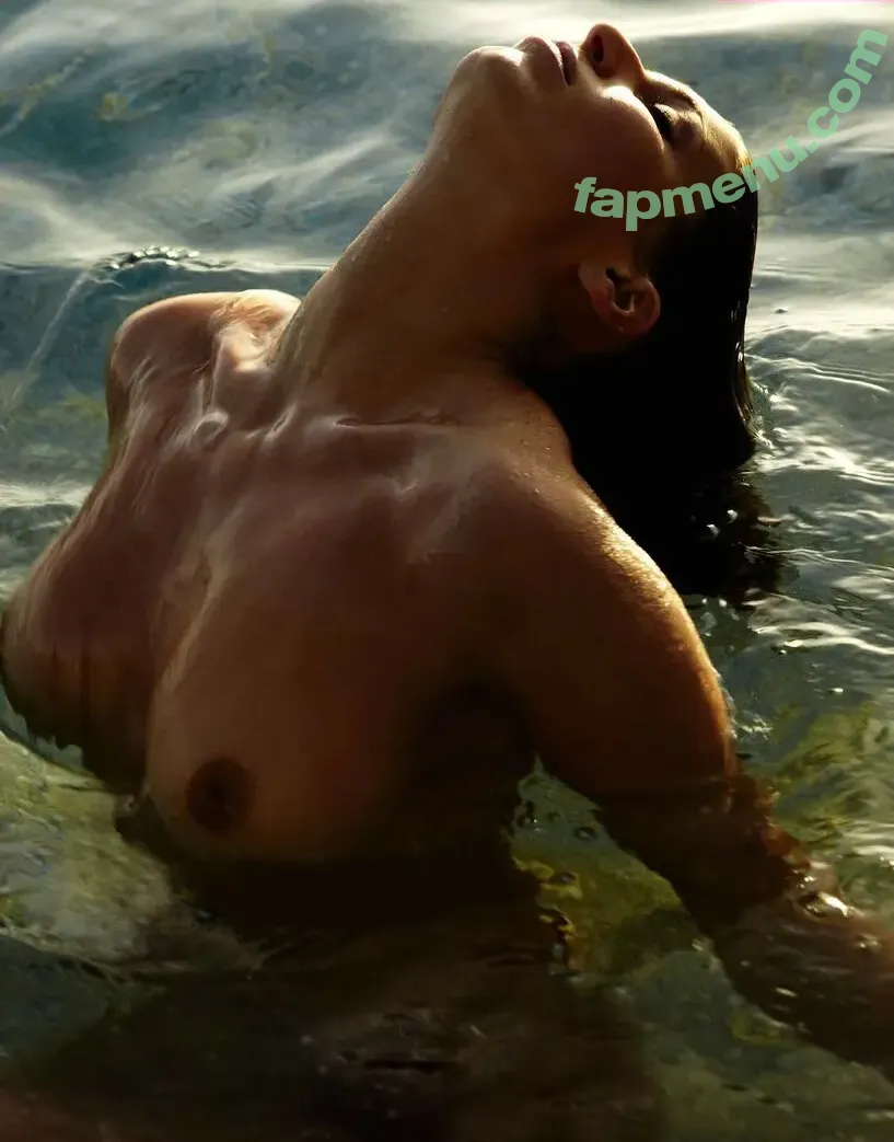 Laury Thilleman nude photo #0111 (laurythilleman)